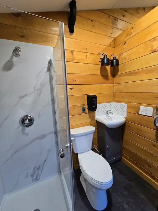 Pioneer Valley RV Campground Picture 1