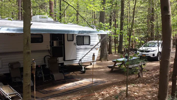 Pop's Lake Campground Picture 10