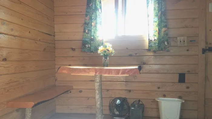 Crystal Grove Diamond Mine & Campground Picture 6