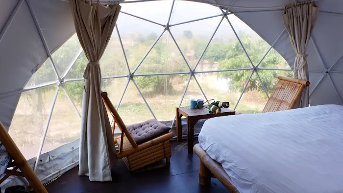 3 Acre Woodz Luxury Canvas Lodges Picture 4