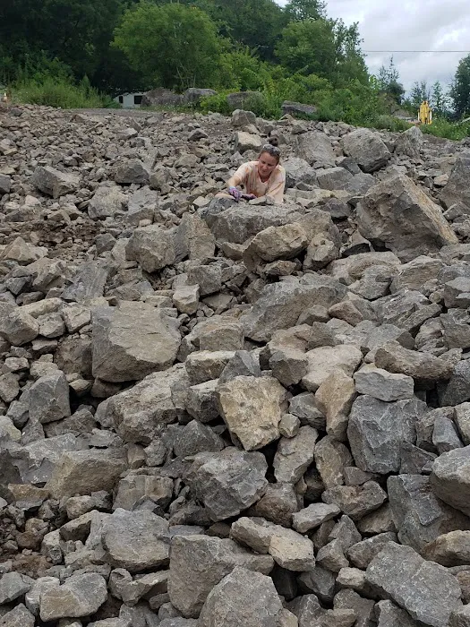 Ace of Diamonds Mine & Campground Picture 3