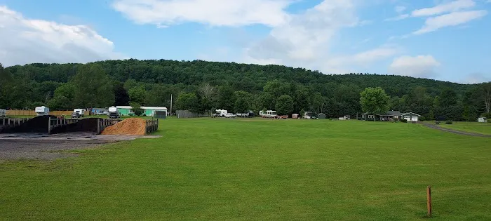 Alpine Clippers / Sunrise Seasonal Campground Picture 2