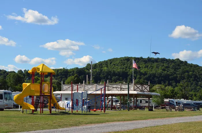 Cider House Campground Picture 7