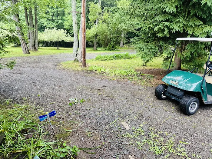 Red Rock Mountain Campground Picture 8