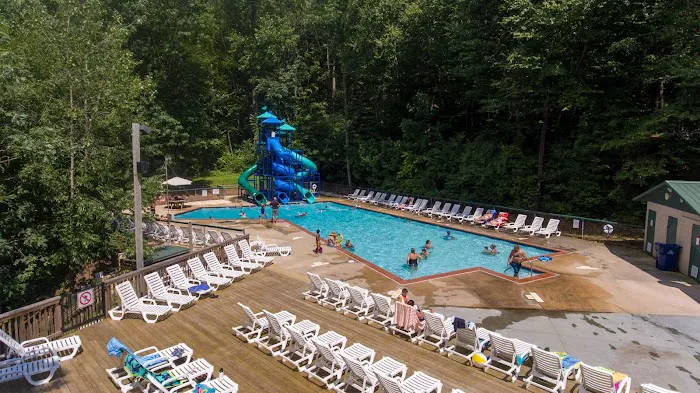 Adventure Bound Camping Resorts - Oak Creek Picture 3