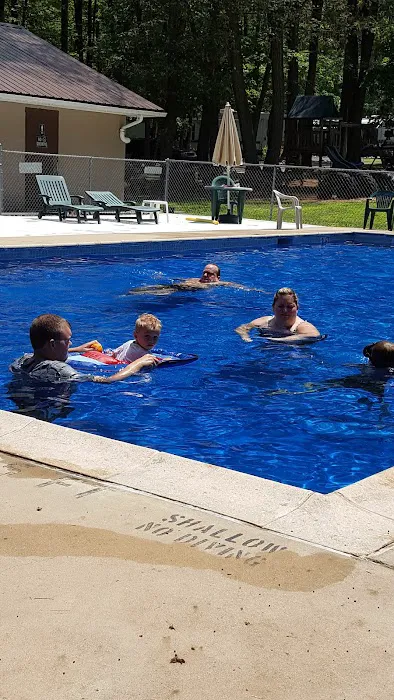 Shady Oaks Family Campground Picture 7