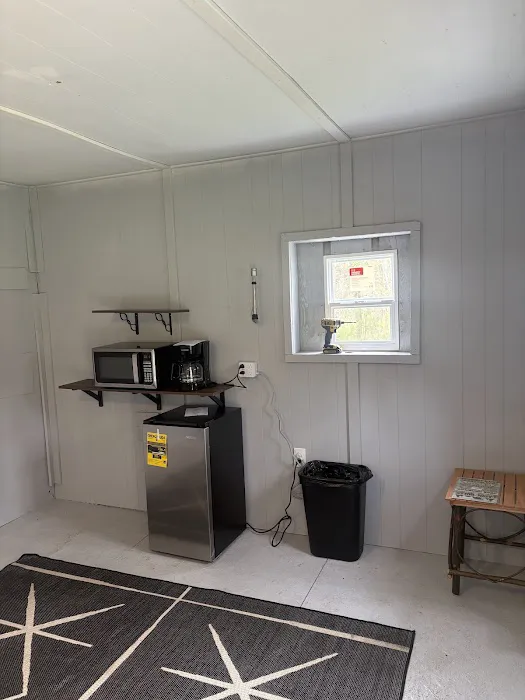 Rocky Valley Campground Picture 3