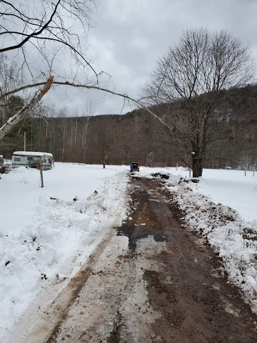 Almost Heaven Campground Picture 4