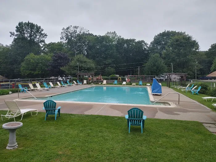 Nelson's Family Campground Picture 2