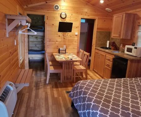 Northampton / Springfield KOA Holiday