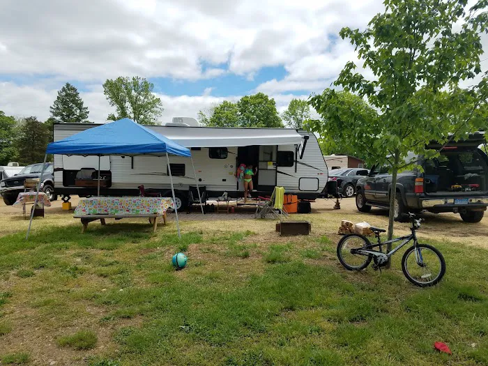 Grandview Camping & Cottages Picture 8