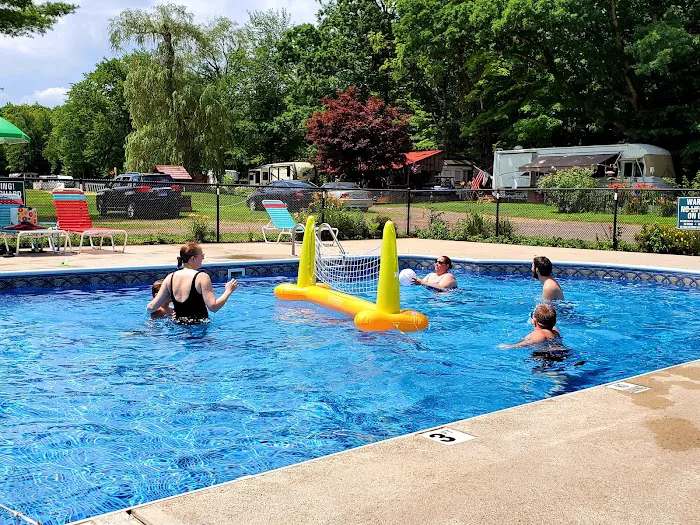 Markham Meadows Campground Picture 8