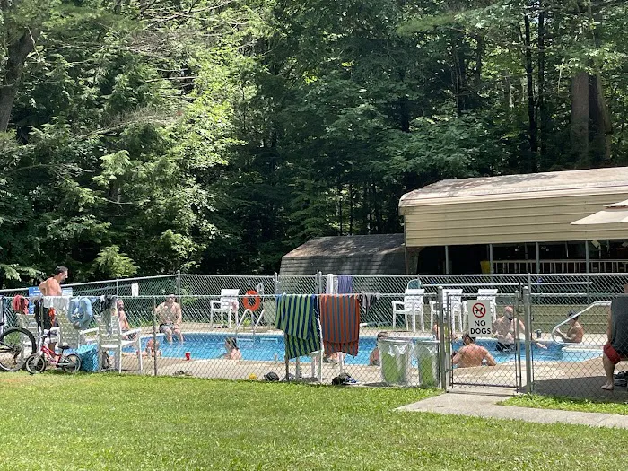 Whispering Pines Campsites & RV Park Picture 3