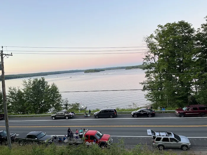 Rock Hollow Picture 2