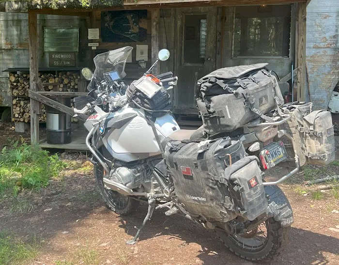 Camp Mountain Tent & Tipi Picture 5