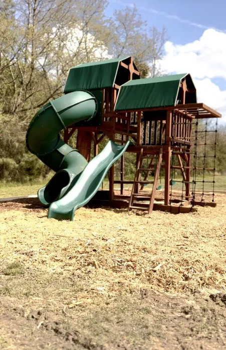 G & R Recreation Campground Picture 2