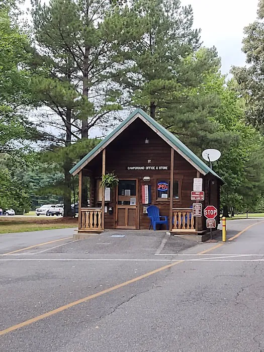 Killens Pond State Park Campground Picture 8