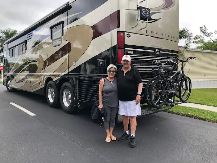 Country Hills Campgrounds Picture 3