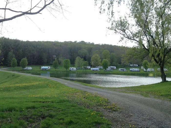Country Hills Campgrounds Picture 10