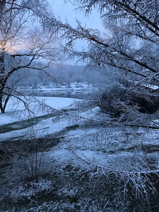 Country Hills Campgrounds Picture 9