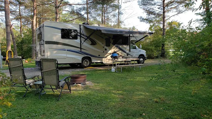 Pinecreek Campground Picture 3