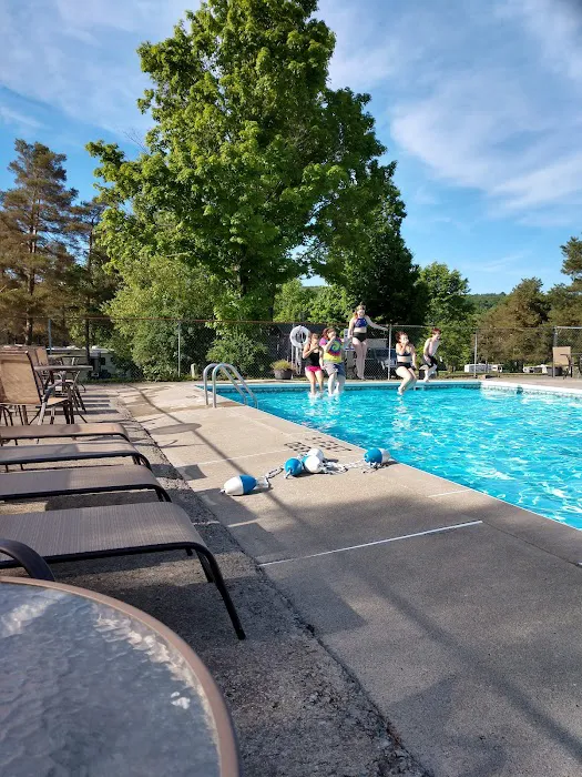 Pinecreek Campground Picture 4