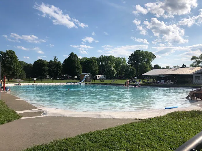 Spruce Row Campground Picture 9