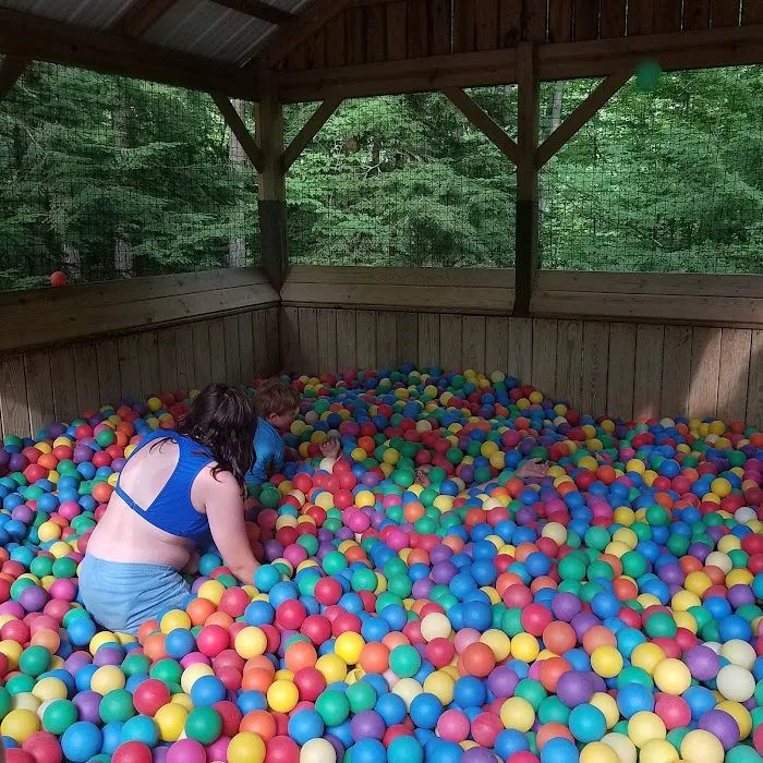 Yogi Bear’s Jellystone Park RV Resort PA Wilds Picture 4