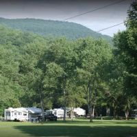 Squarewood Acres Campground ico