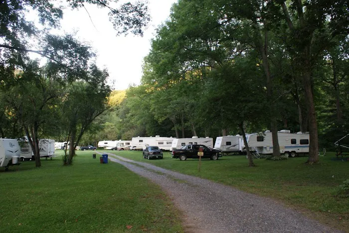 Squarewood Acres Campground Picture 10
