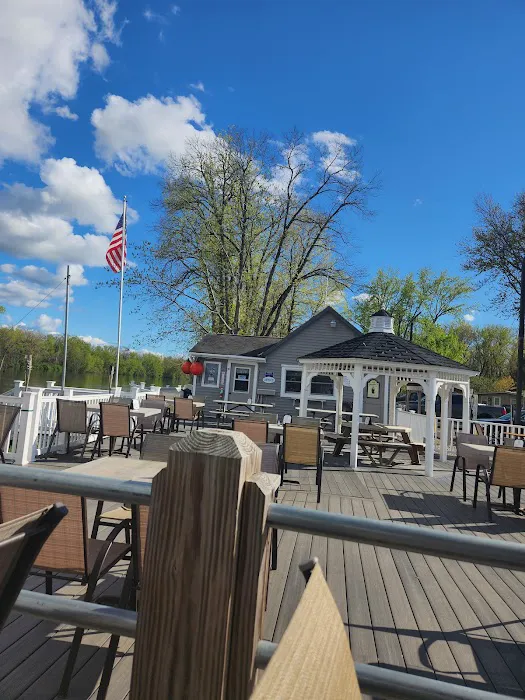 Schuyler Yacht Basin Picture 1