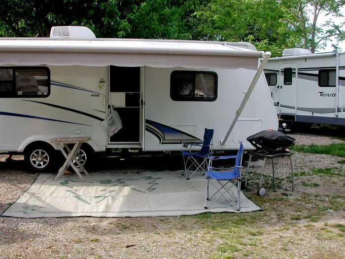 Schuyler Yacht Basin Picture 7