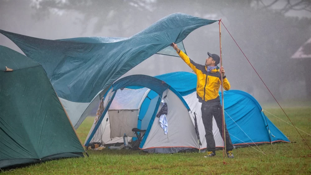 How to Camp in the Rain and Still Have Fun: Tips for a Wet and Wild Adventure