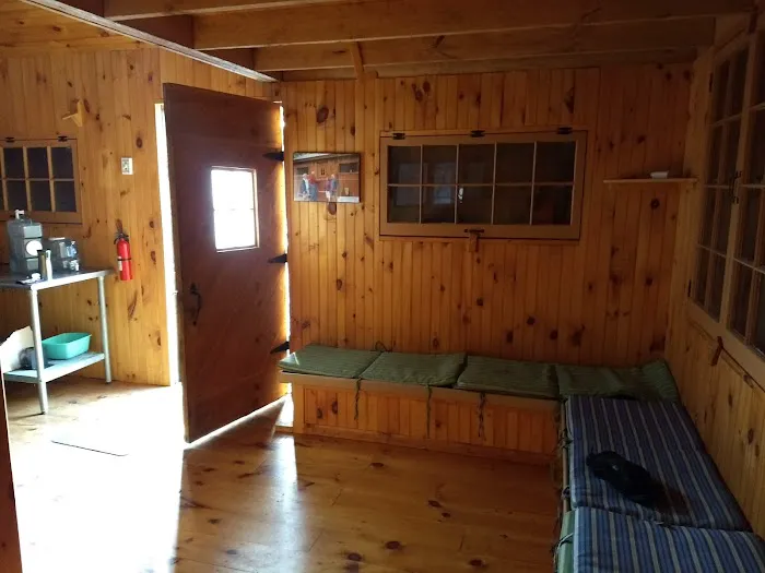 AMC Richardson-Zlogar Cabin Picture 4