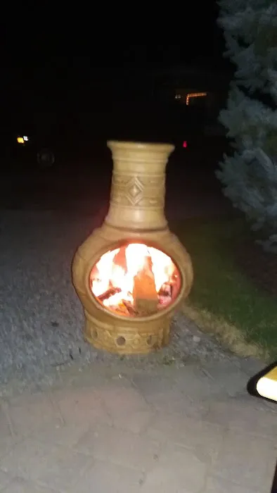 Cliff and Ed's Campground Picture 6