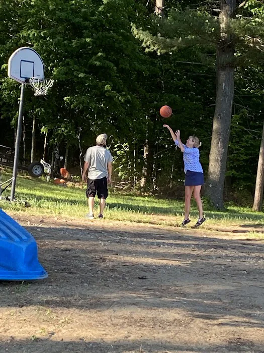 Ponderosa Pines Campgrounds and Bar Picture 5