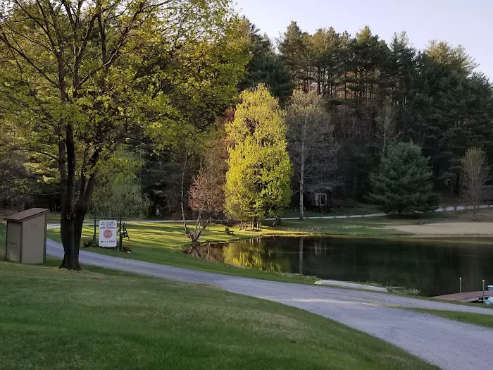 Rustic Barn Campground Picture 10