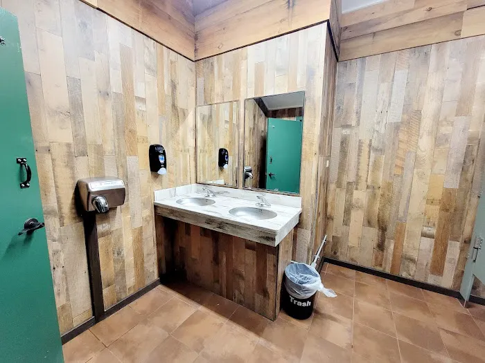 Alpine Lake Campground Picture 2