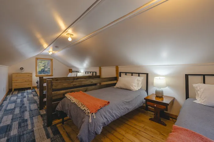 Camp Hudson Pines Picture 7