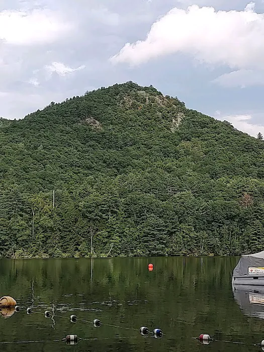 Stewarts Pond Campsites Picture 5