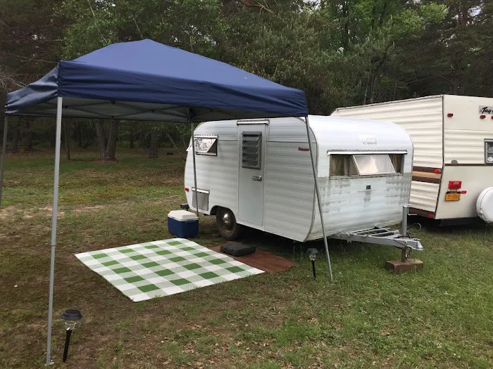 Kayuta Lake Campground and Marina Picture 2