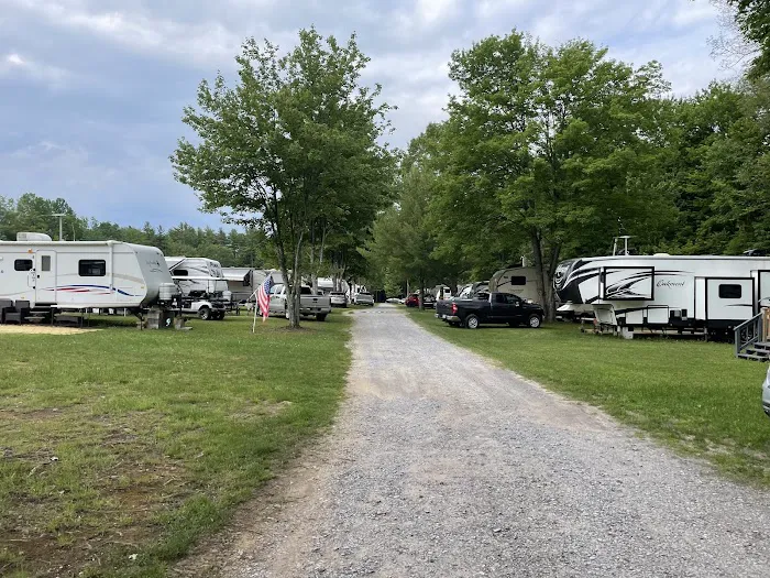 Oneida pines Resort Picture 5