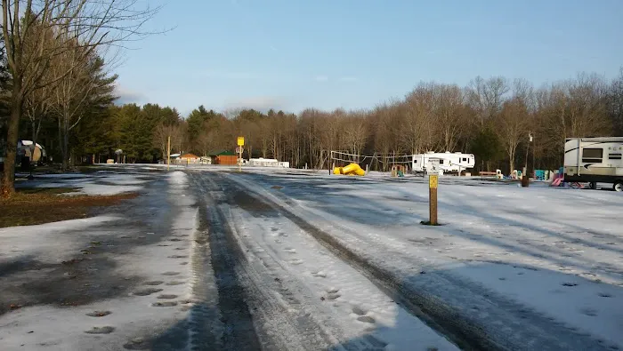 Oneida pines Resort Picture 2