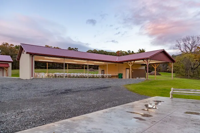 Fox Run Farm and Retreat LLC Picture 3