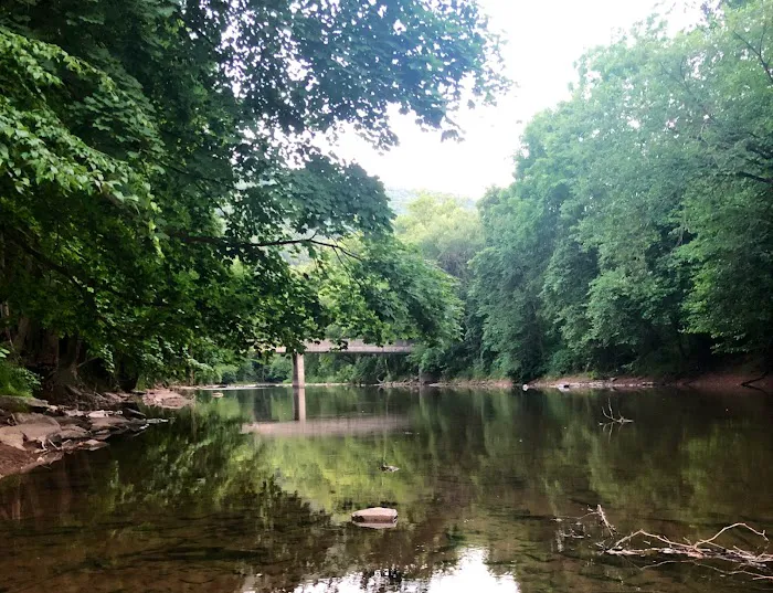 Arrowhead Camps LLC Picture 2