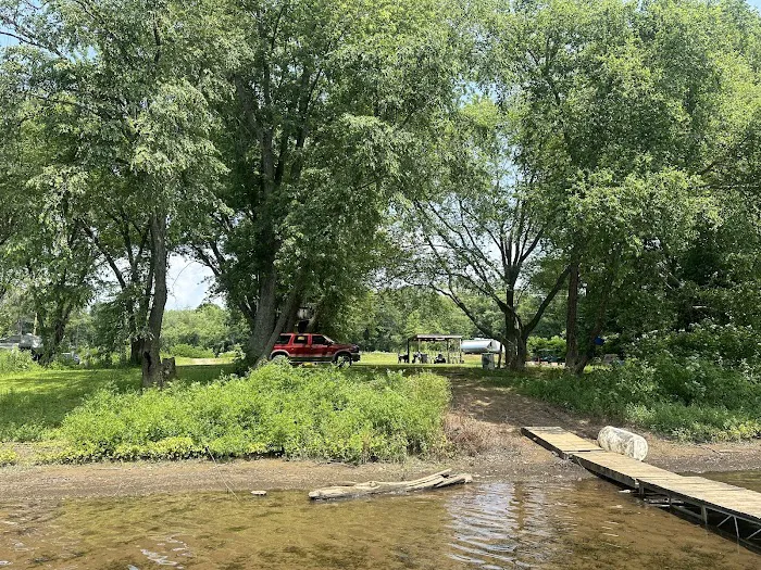Section 8 Riverlot Picture 4