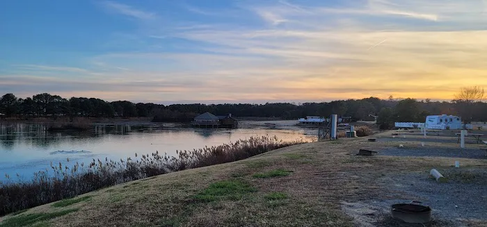 Island Resort Campground Picture 7