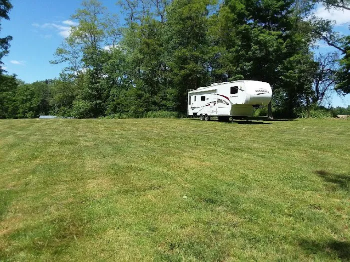 CREEKVIEW CAMPSITES Picture 3