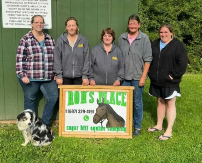 Ron's Place Picture 7