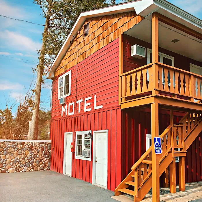 Whippoorwill Motel & Campsites Picture 3